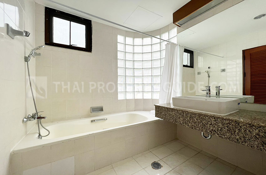 Apartment in Sukhumvit 