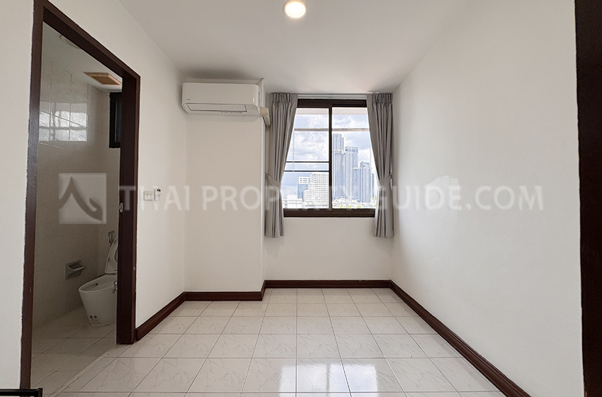 Apartment in Sukhumvit 