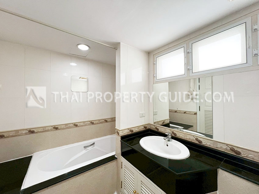 Apartment in Sukhumvit 