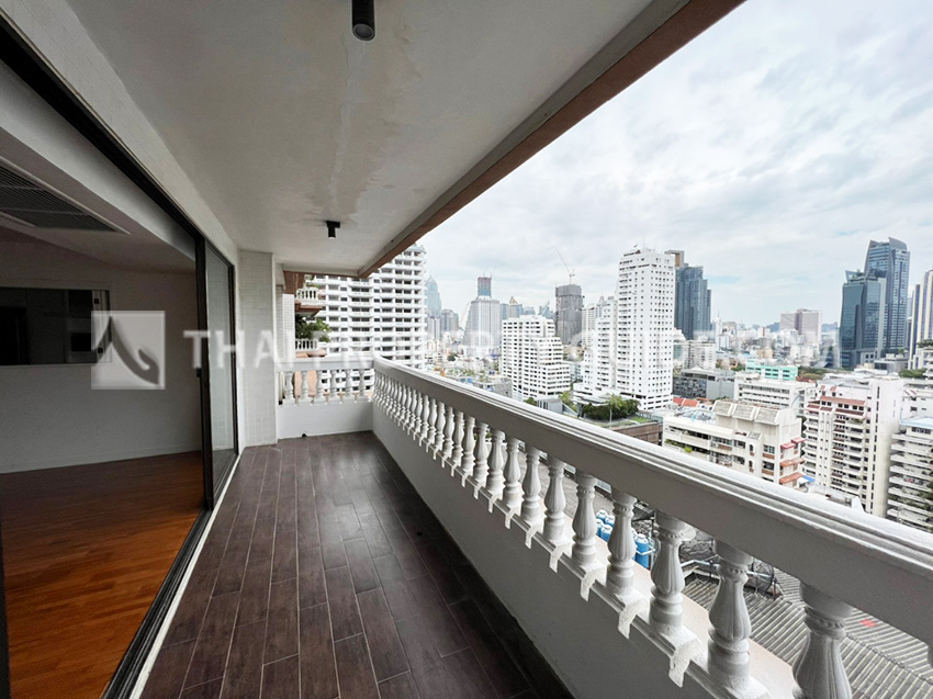 Apartment in Sukhumvit 
