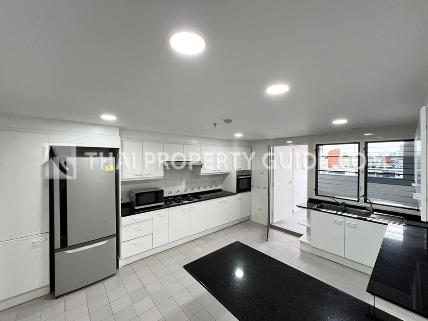 Apartment in Sukhumvit 