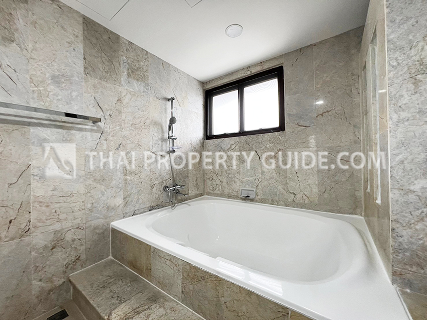 Apartment in Sukhumvit 