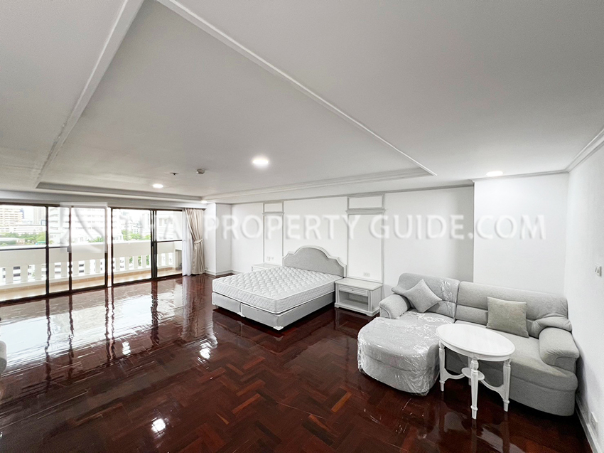 Apartment in Sukhumvit 