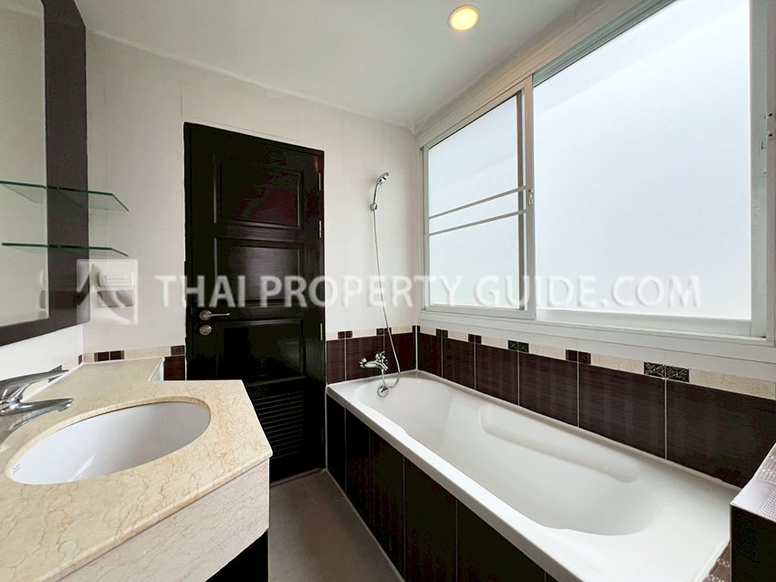 Apartment in Sukhumvit 