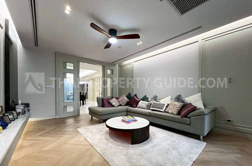 Apartment in Sukhumvit 