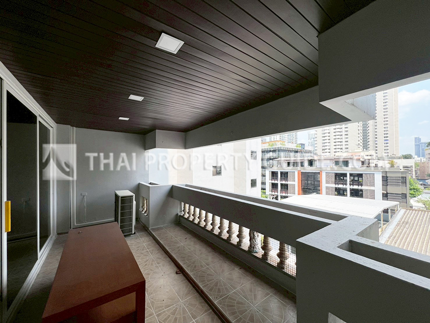 Apartment in Sukhumvit 