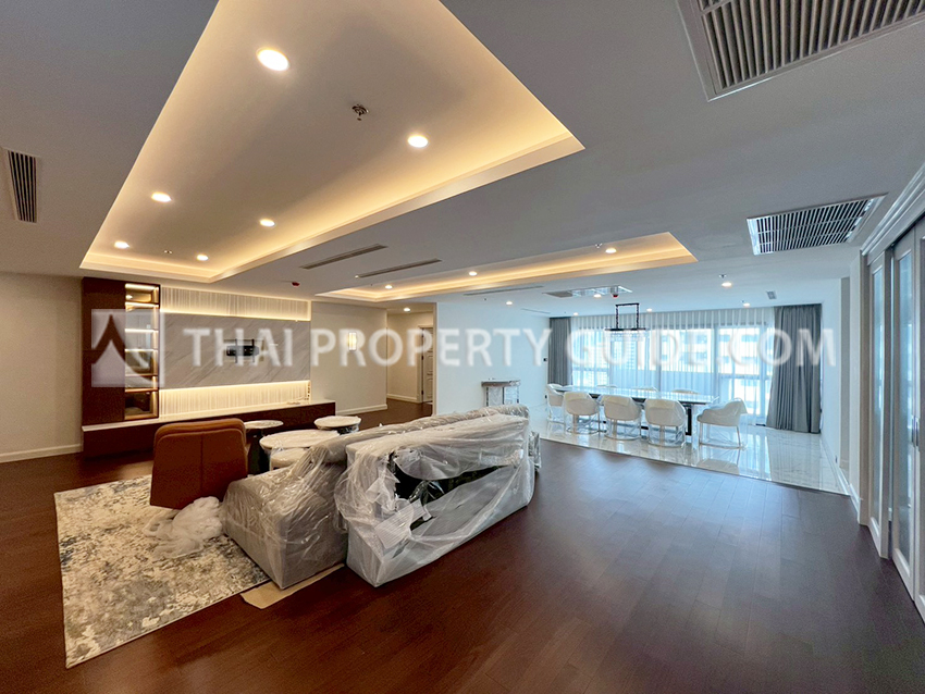 Apartment for rent in Sukhumvit (near NIST International School)