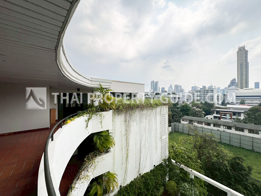 Apartment in Sukhumvit 
