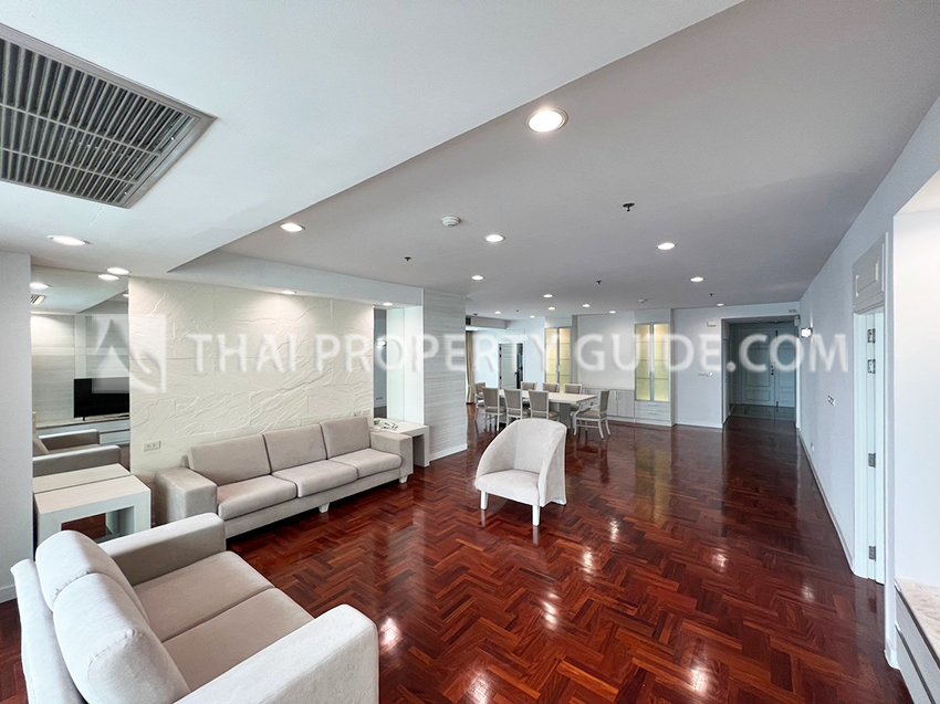 Apartment for rent in Sukhumvit (near NIST International School)