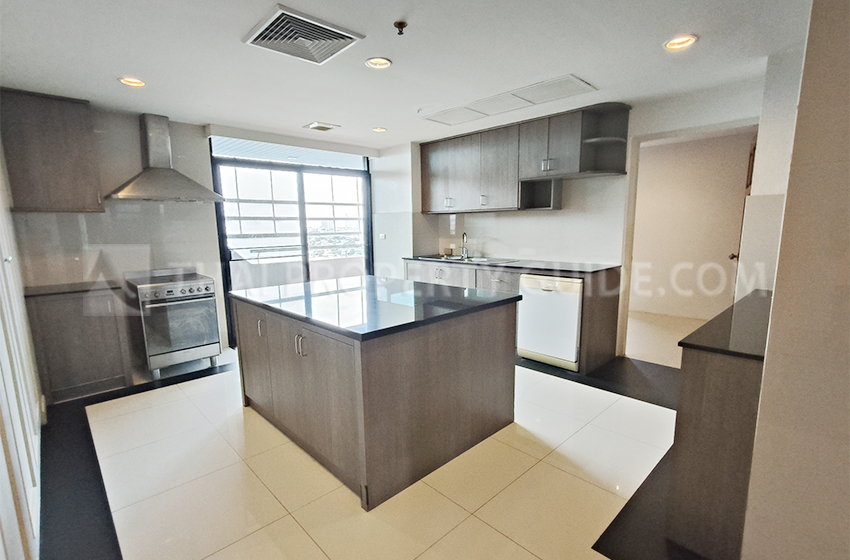 Condominium in Nichada Thani 