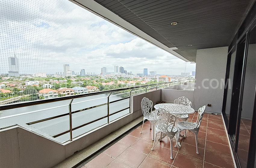 Condominium in Nichada Thani 