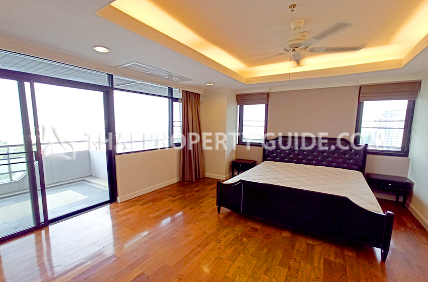 Condominium in Nichada Thani 
