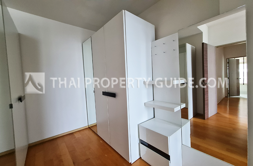 Condominium in Phaholyothin 