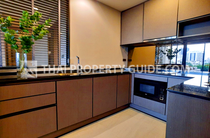 Condominium in New Petchburi 