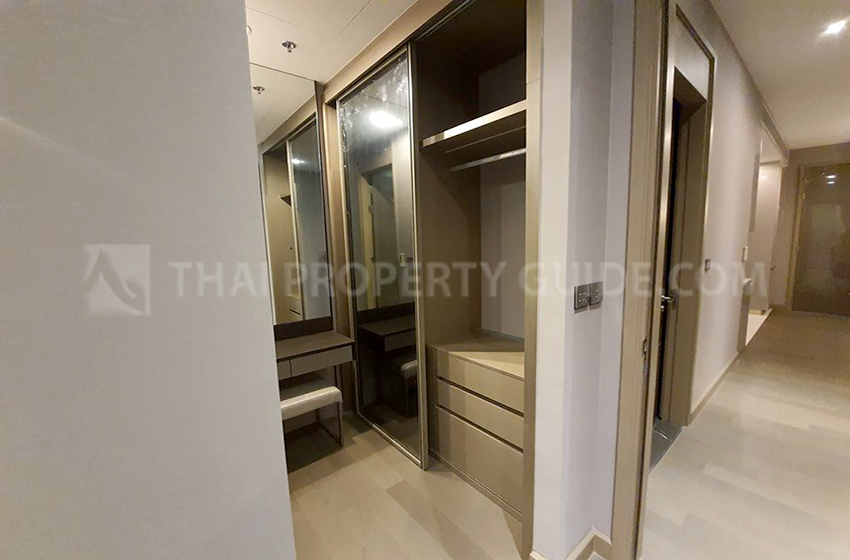 Condominium in New Petchburi 