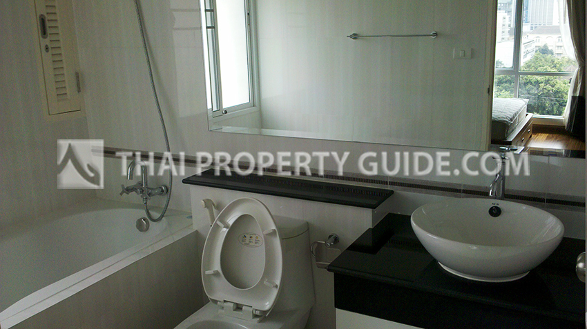 Condominium in Phaholyothin 