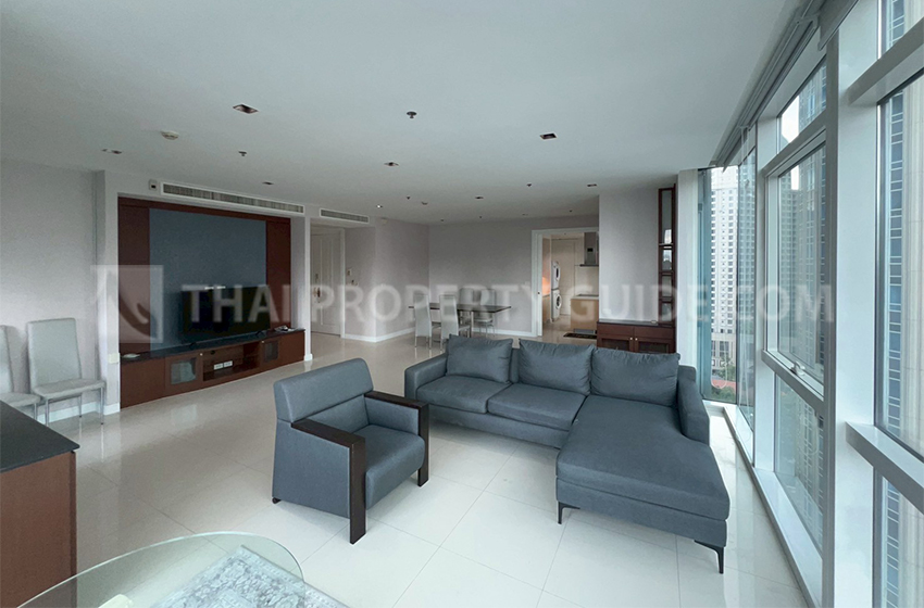 Condominium for rent in Ploenchit (near NIST International School)