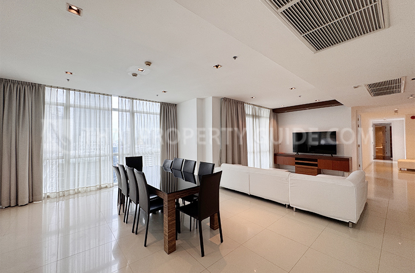Condominium in Ploenchit : Athenee Residence 