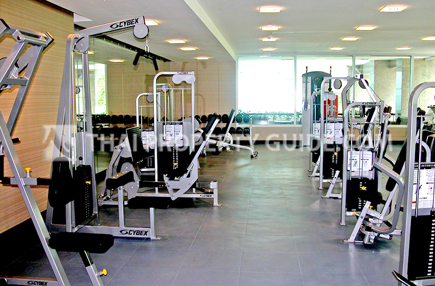 Condominium in Ploenchit 