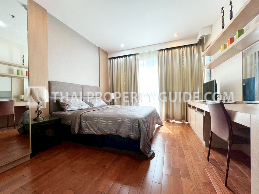 Condominium in Ploenchit 