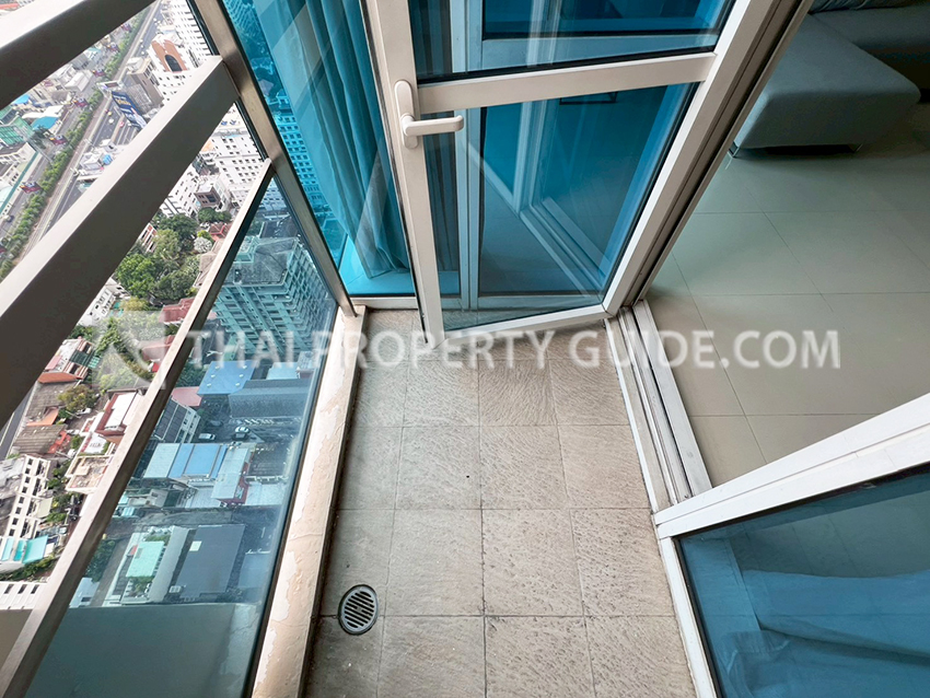 Condominium in Ploenchit : Athenee Residence 