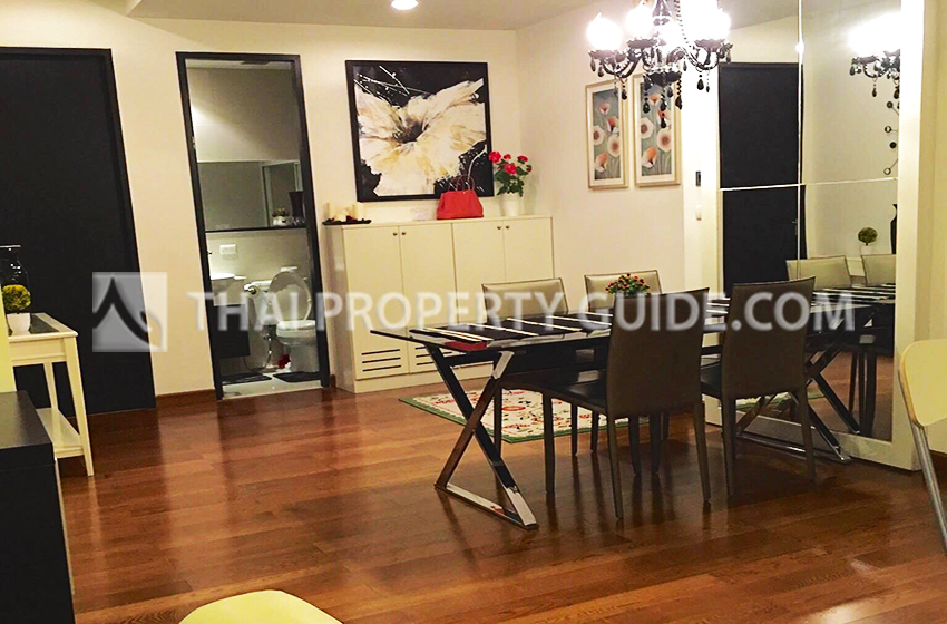 Condominium in Ploenchit 