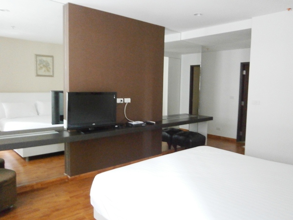 Condominium in Ploenchit 
