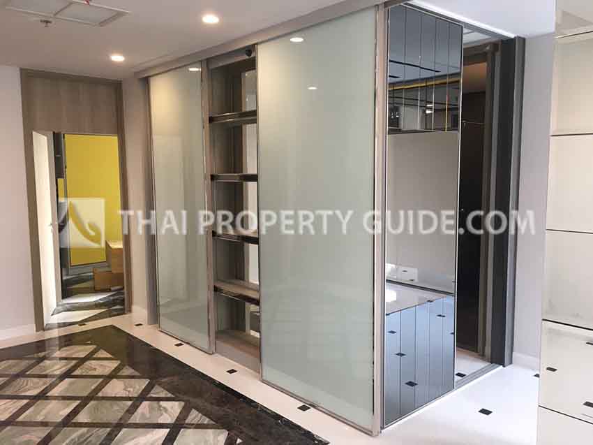 Condominium in Ploenchit : Noble Ploenchit 