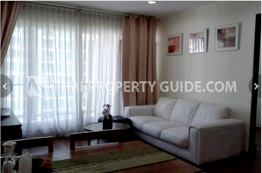 Condominium in Ploenchit 
