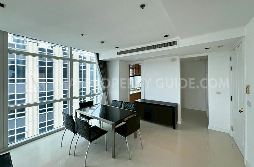 Condominium in Ploenchit : Athenee Residence 