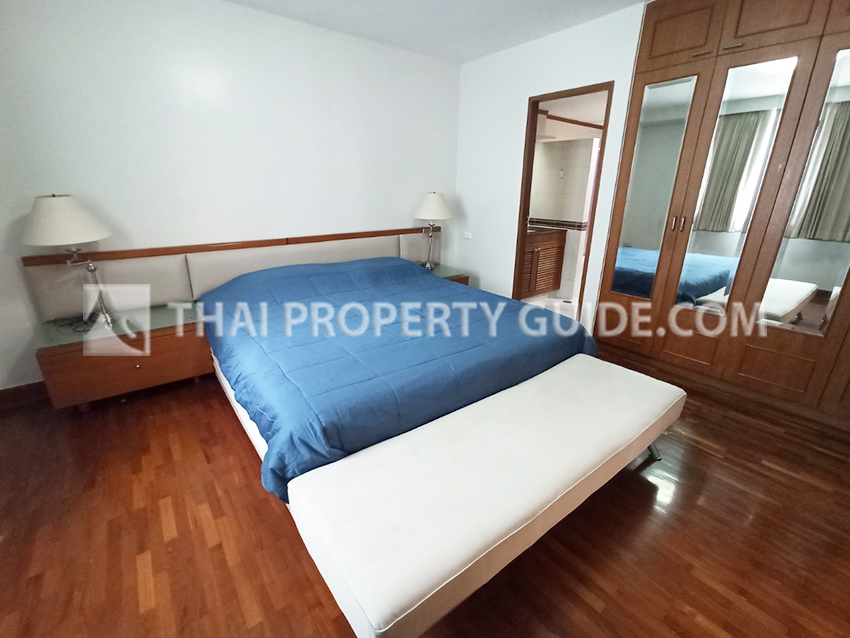 Condominium in Ploenchit 