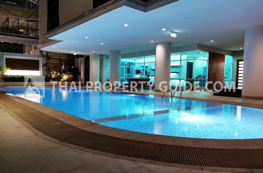 Condominium in Ploenchit 