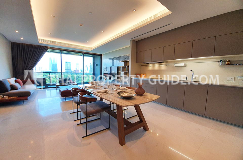 Condominium in Ploenchit 