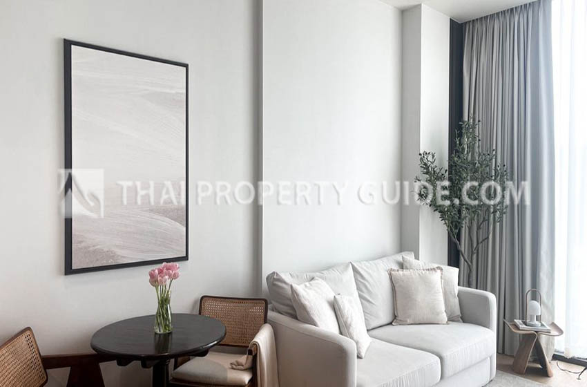 Condominium in Ploenchit 