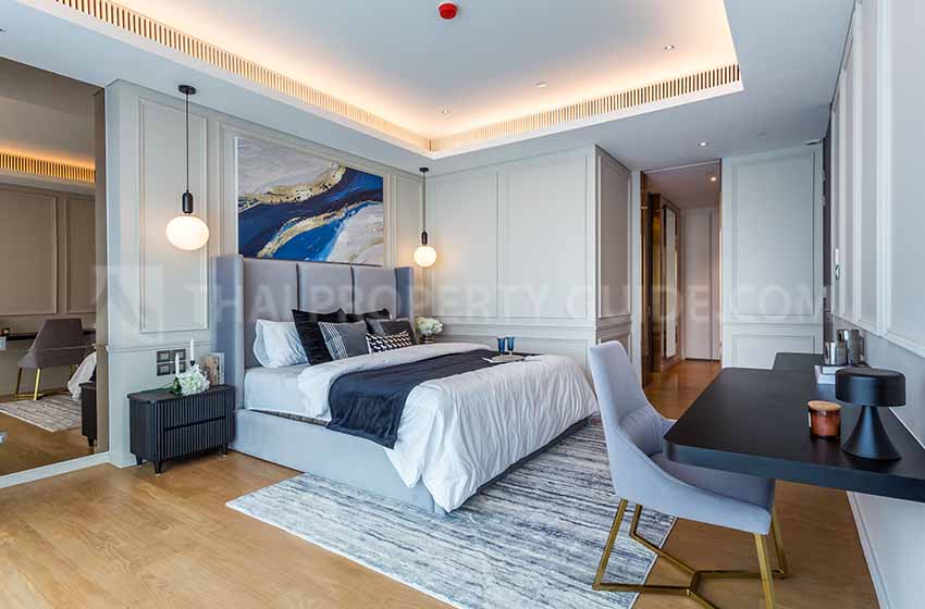 Condominium in Ploenchit 