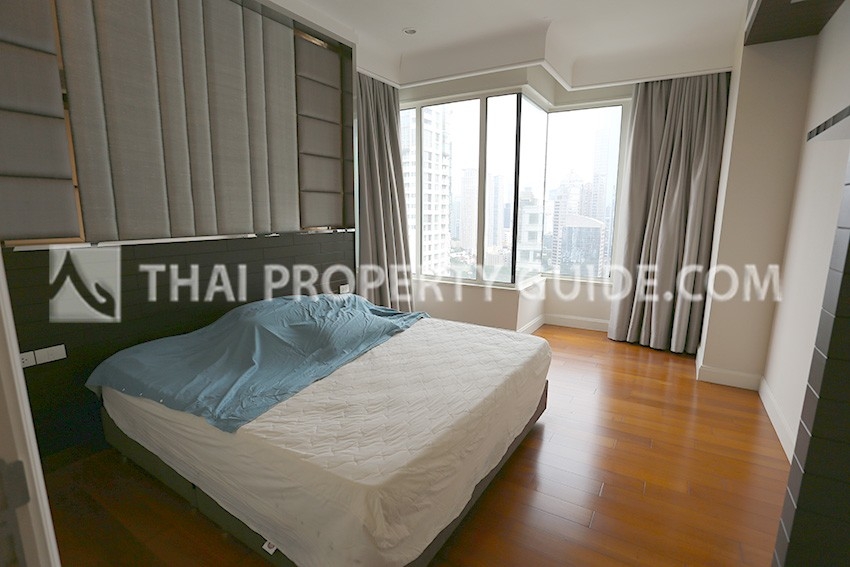 Condominium in Ploenchit 