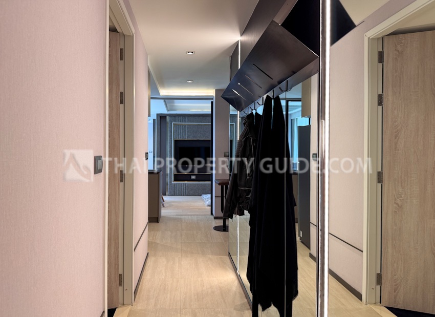 Condominium in Ploenchit 