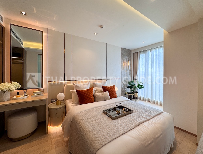 Condominium in Ploenchit 