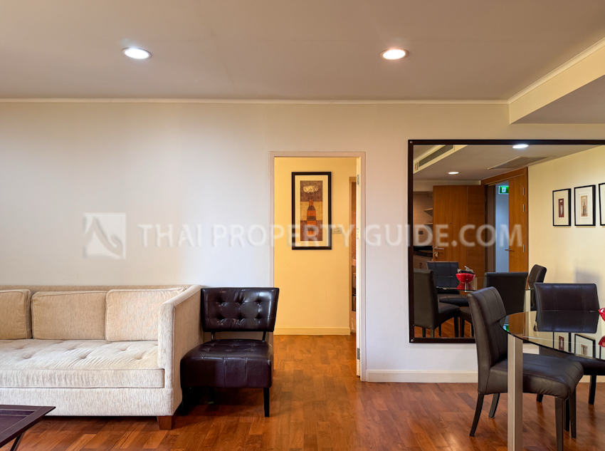 Condominium in Ploenchit 
