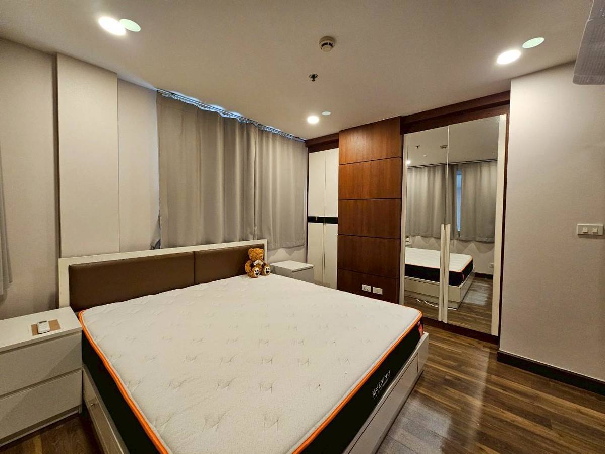 Condominium in Ploenchit 