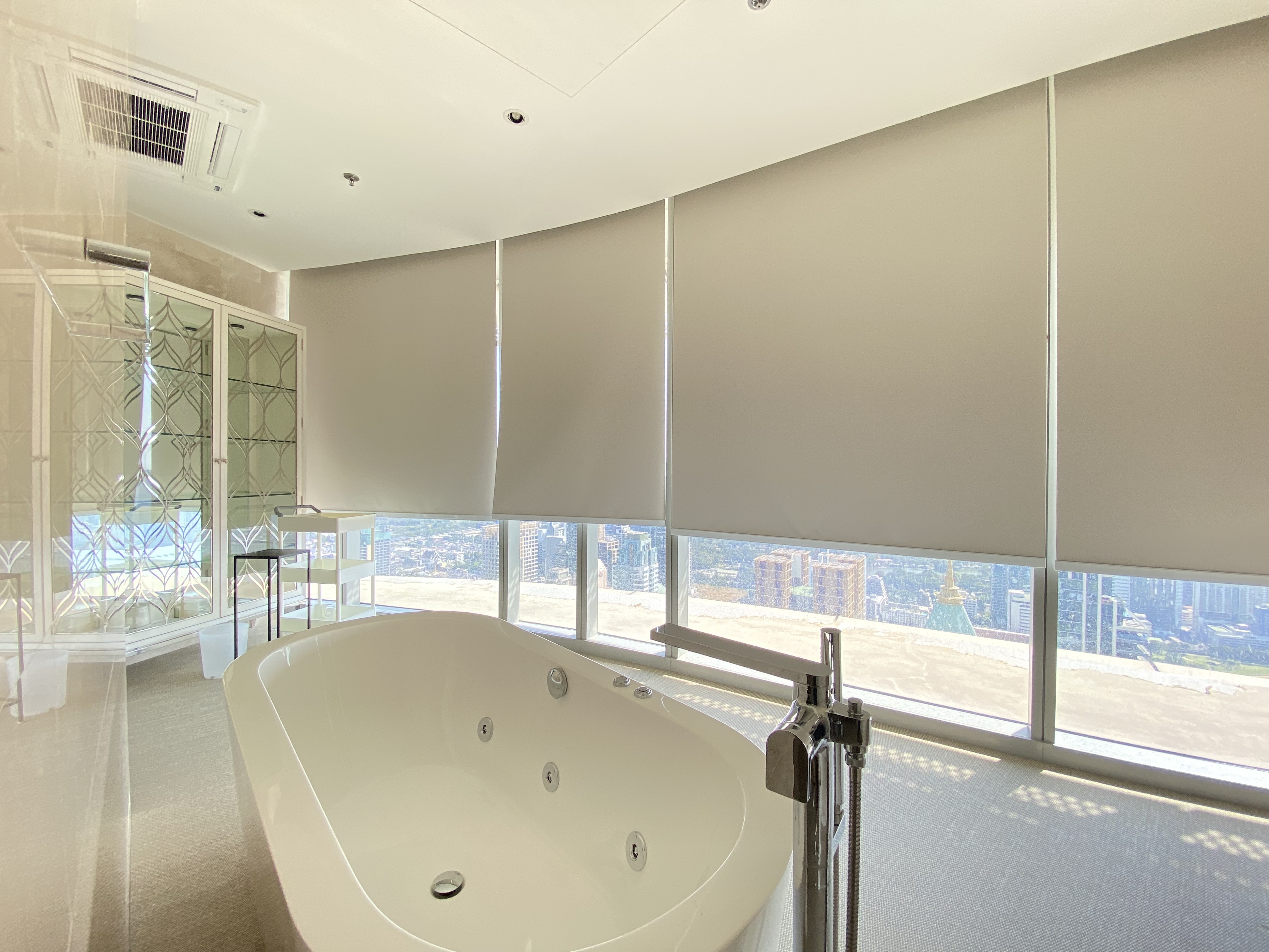 Condominium in Ploenchit : Magnolias Ratchadamri(Condominium) 