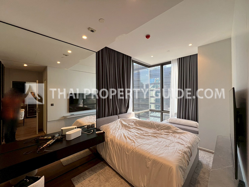 Condominium in Ploenchit 