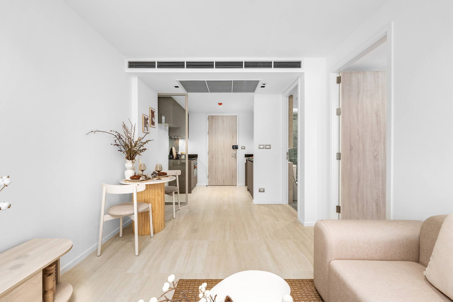 Condominium in Ploenchit 