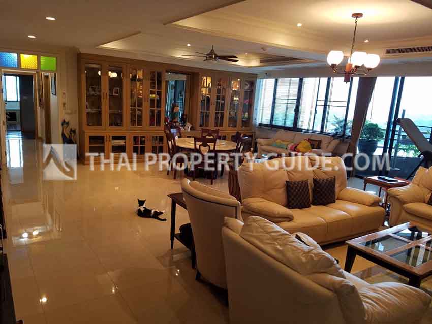 Condominium in Rama 3 