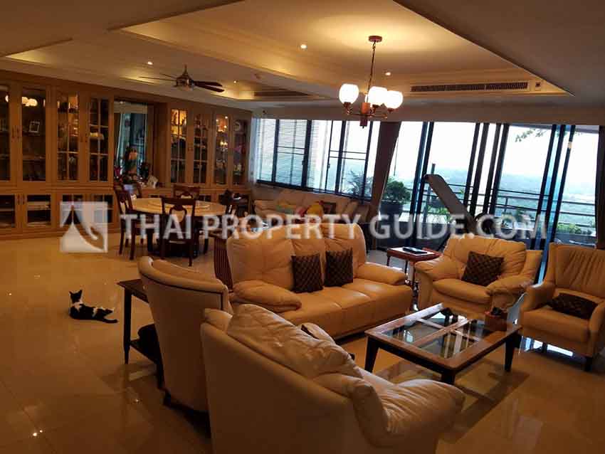 Condominium in Rama 3 