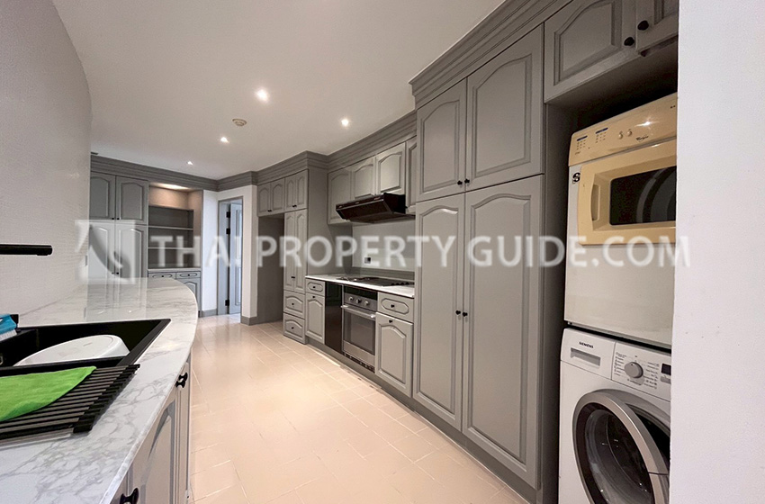 Condominium in Rama 3 