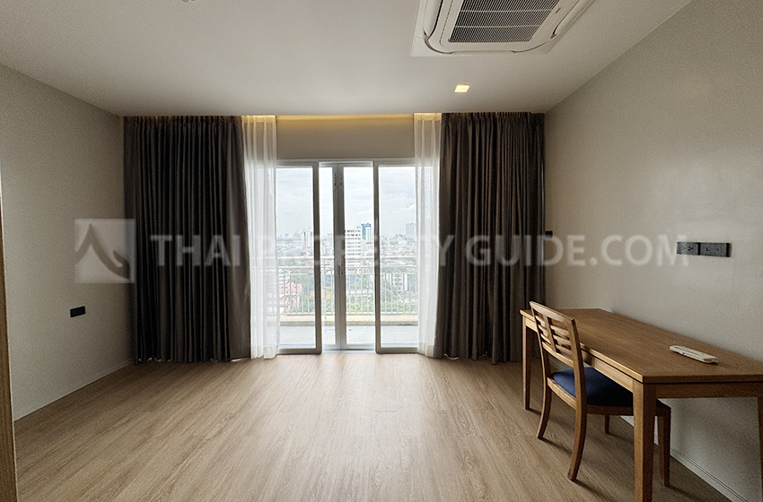 Condominium in Sathorn 