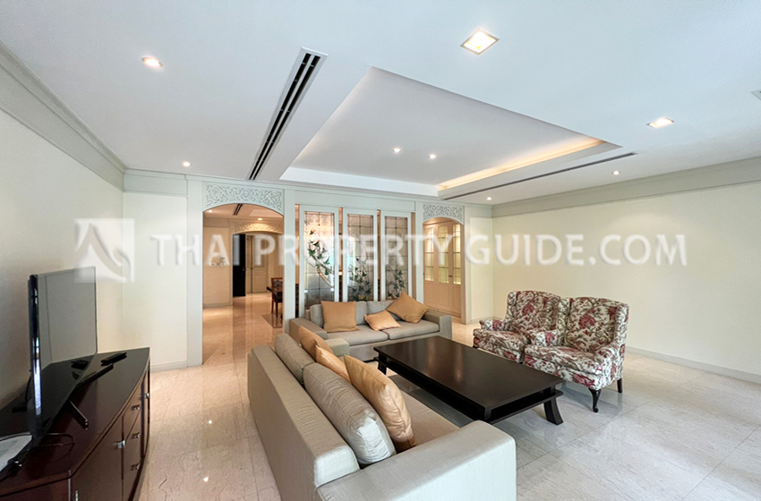 Condominium in Sathorn 