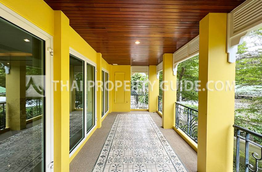 Condominium in Sathorn 