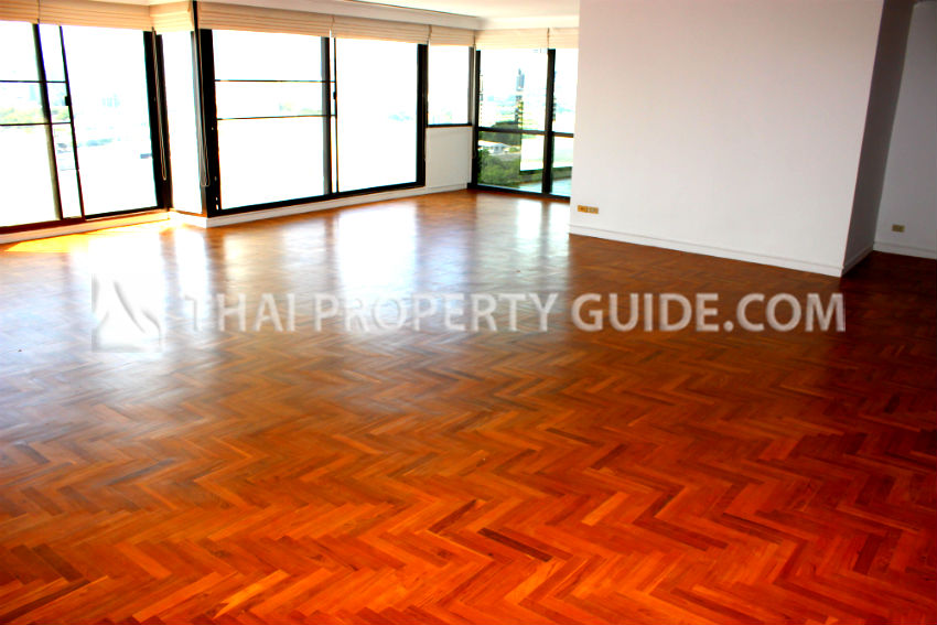 Condominium in Sathorn 